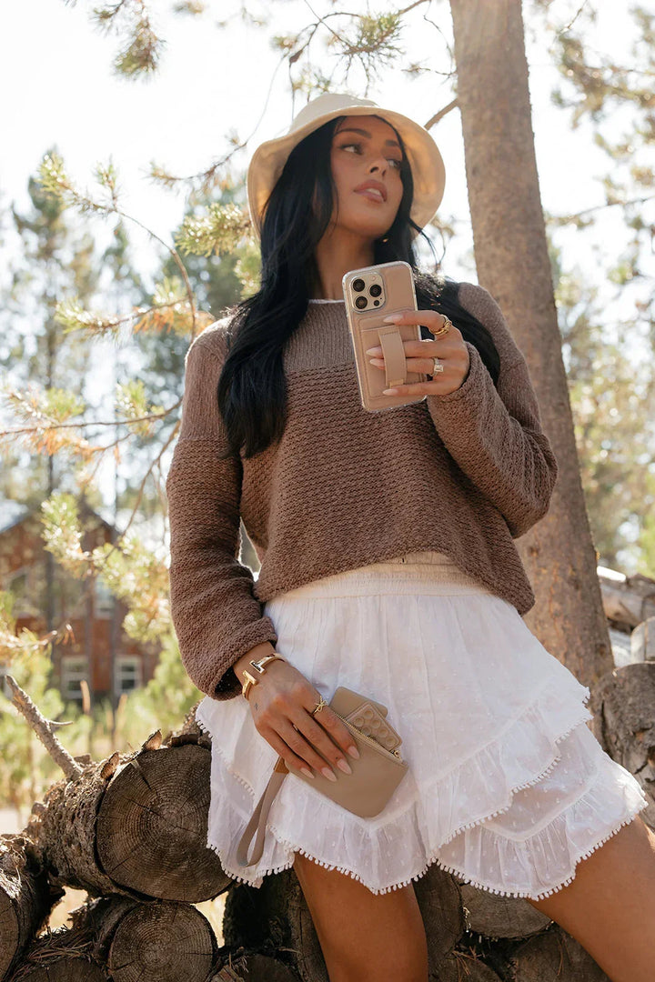 Almond Cream Magnetic Wallet