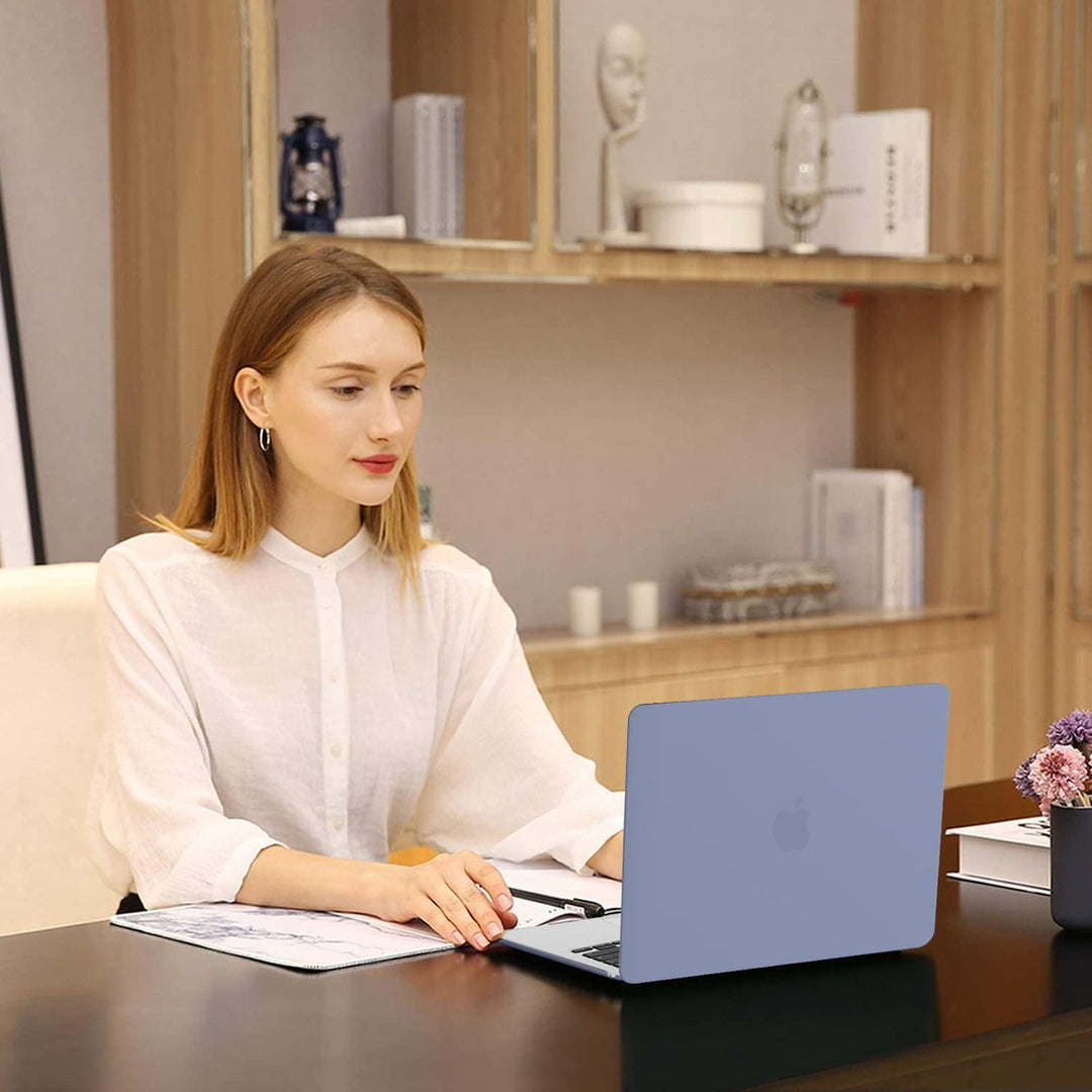 AirBlue 13 MacBook Case & Accessories