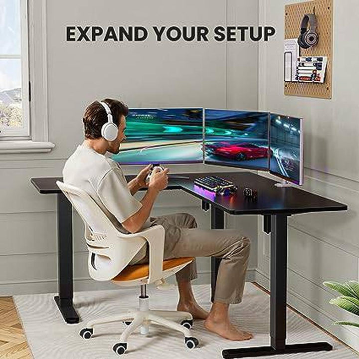 FlexiCorner 63 Stand Desk - DOKUTRONIX