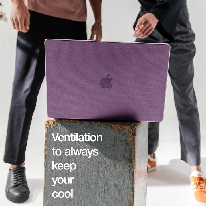 Incase Dots MacBook Air Hardshell Case - Clear