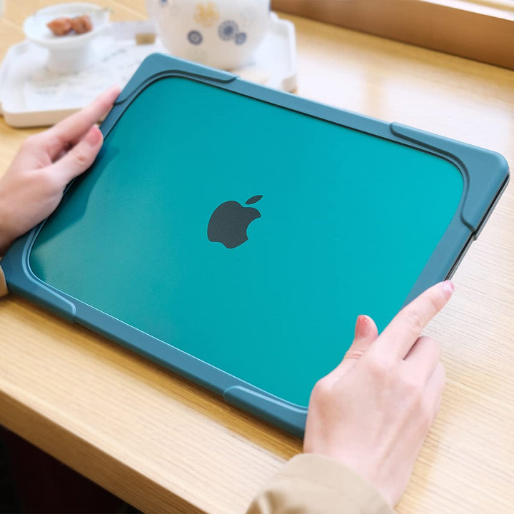 ProShell 13 MacBook Case by Batianda - DOKUTRONIX