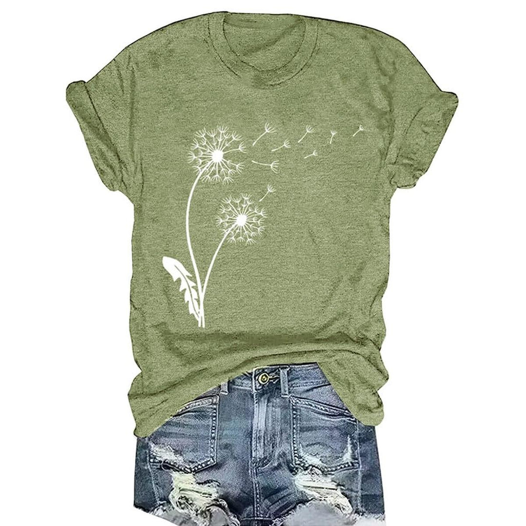 Be Kind Graphic Tee - Casual Summer Top for Teachers - DOKUTRONIX