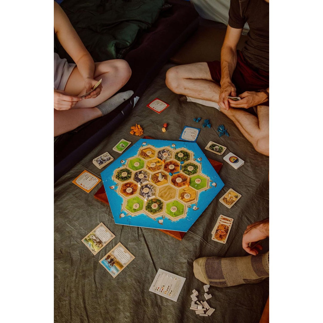 CATAN Quest: Trade & Build Your Civilization - DOKUTRONIX