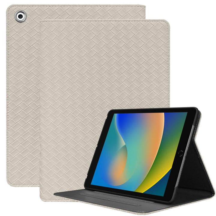 Chic Pro 13 Case: Sleep/Wake & Pencil Holder - DOKUTRONIX