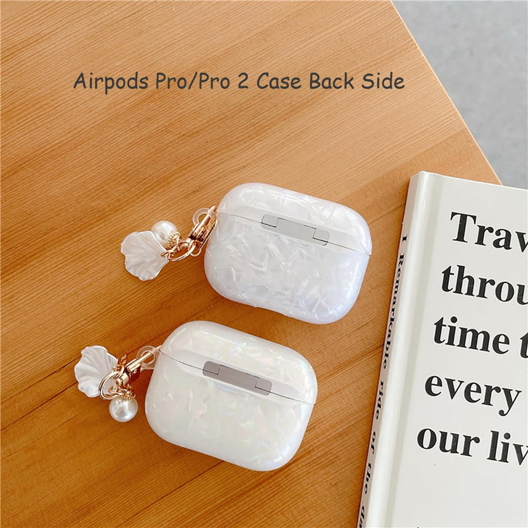 Pearl Chic AirPods Pro Case & Cleaner Pen Set - DOKUTRONIX