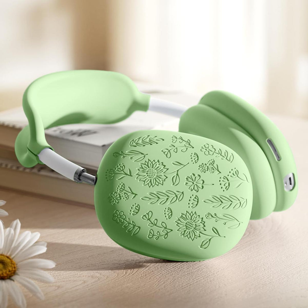 Lavender Engraved AirPods Max Case - DOKUTRONIX