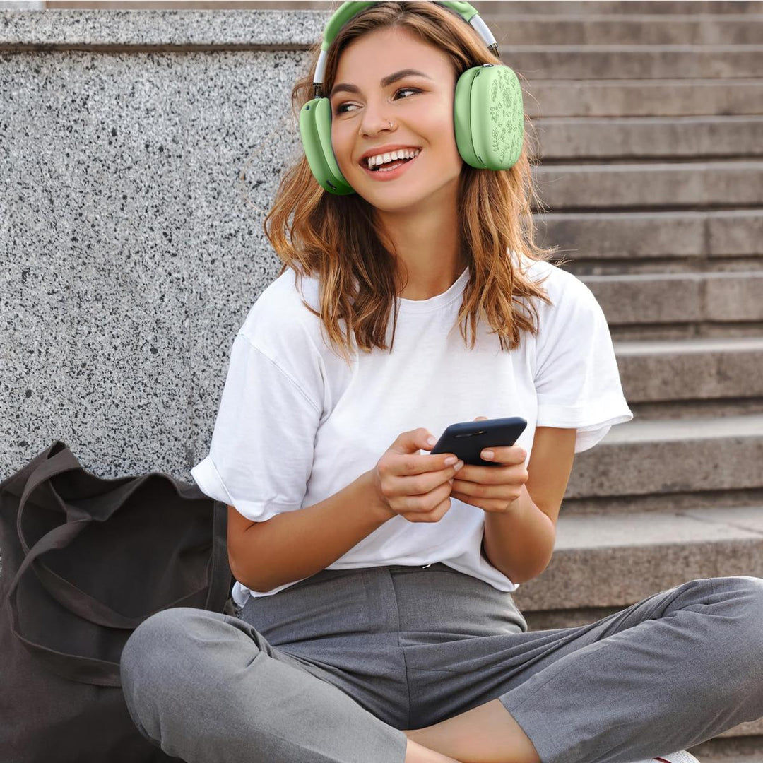 Lavender Engraved AirPods Max Case - DOKUTRONIX