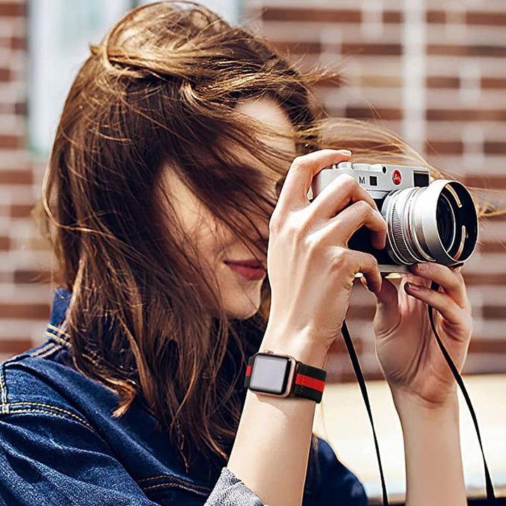 Dokutronix FlexiBand: Noir & Crimson Strap - DOKUTRONIX