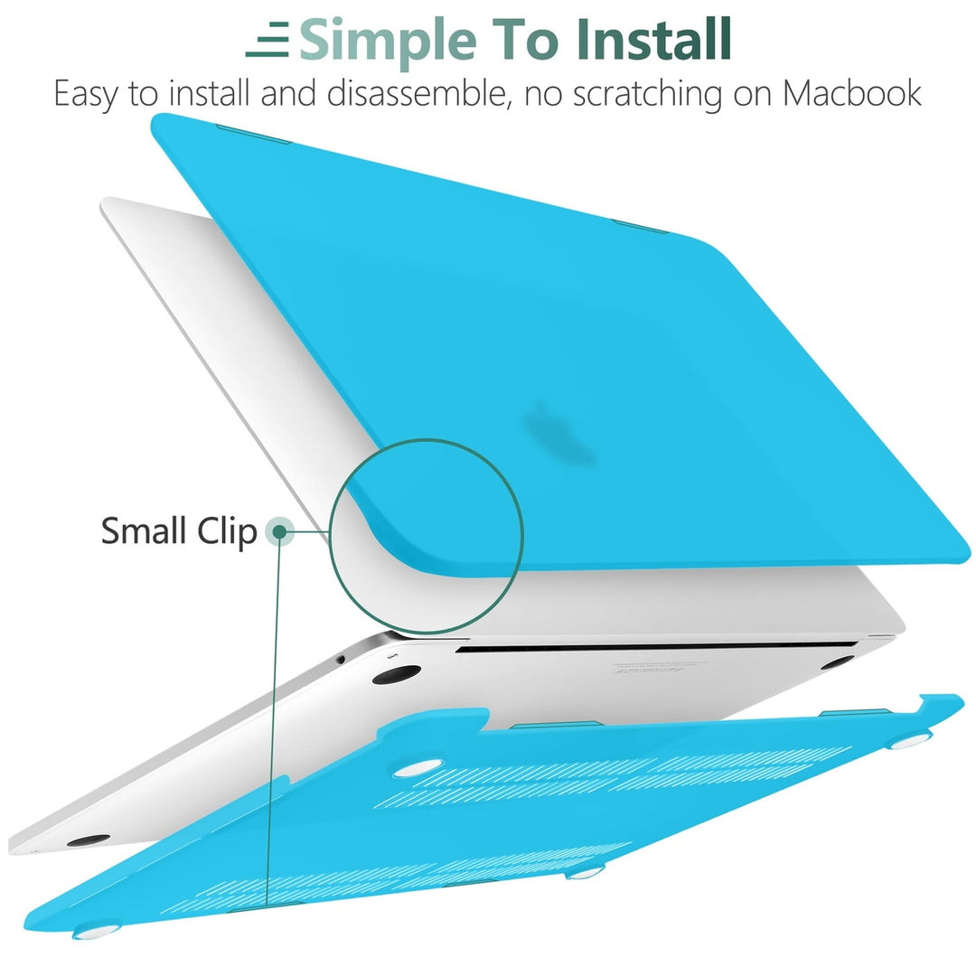 SkyBlue Frosted MacBook Pro Case - DOKUTRONIX