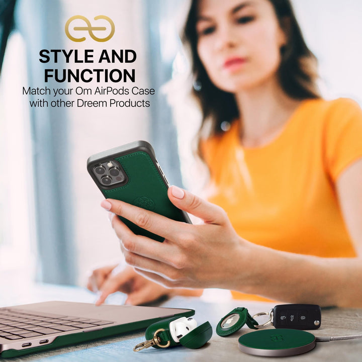 Dreem Luxe Vegan AirPods Case & Keychain - Coffee - DOKUTRONIX