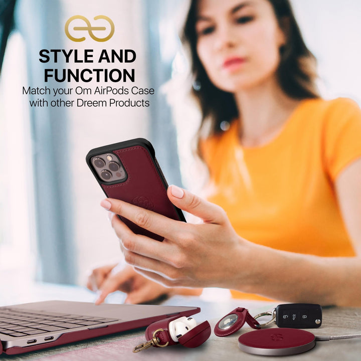 Dreem Luxe Vegan AirPods Case & Keychain - Coffee - DOKUTRONIX