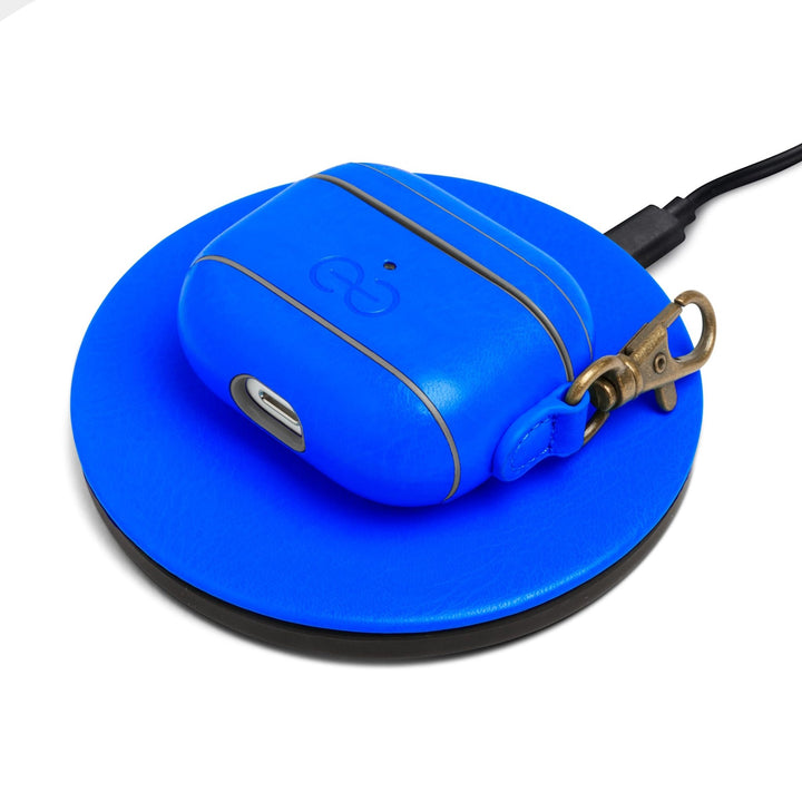 Dreem Luxe Vegan AirPods Case & Keychain - Coffee - DOKUTRONIX