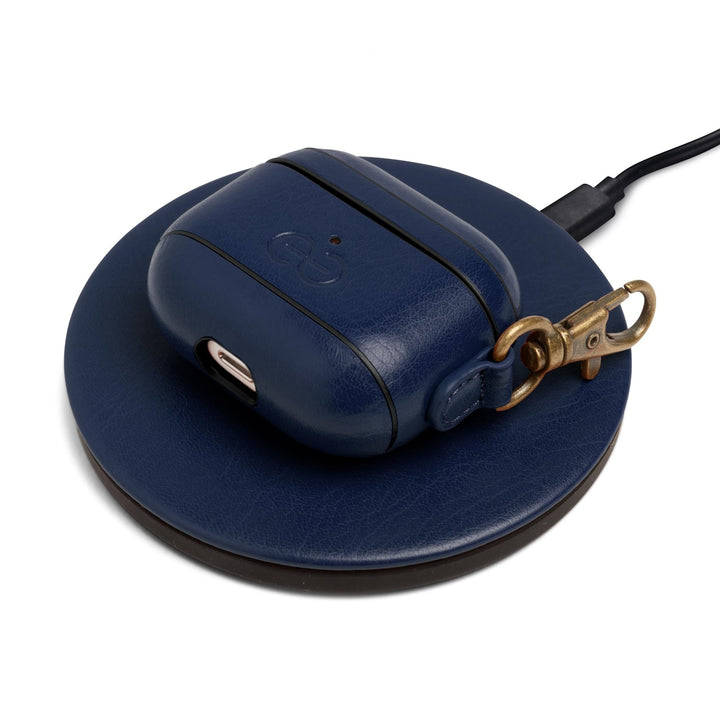 Dreem Luxe Vegan AirPods Case & Keychain - Coffee - DOKUTRONIX