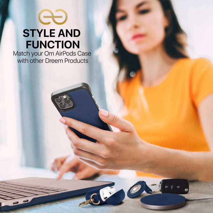 Dreem Luxe Vegan AirPods Case & Keychain - Coffee - DOKUTRONIX