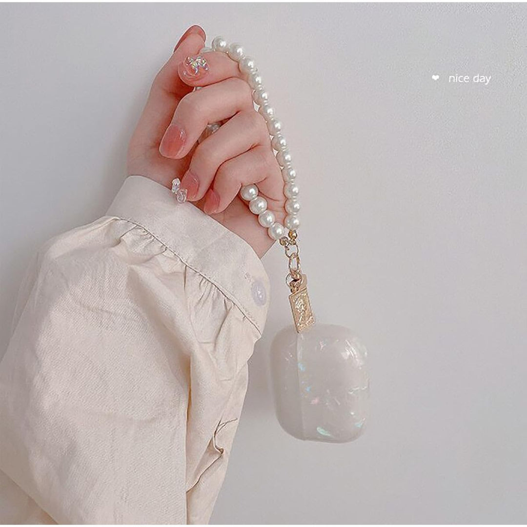 Glitter Pearl AirPods Case & Cleaner Kit - DOKUTRONIX