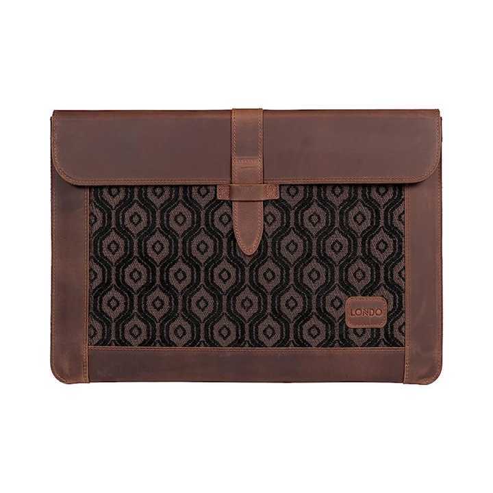 Cinnamon Leather MacBook Sleeve - DOKUTRONIX