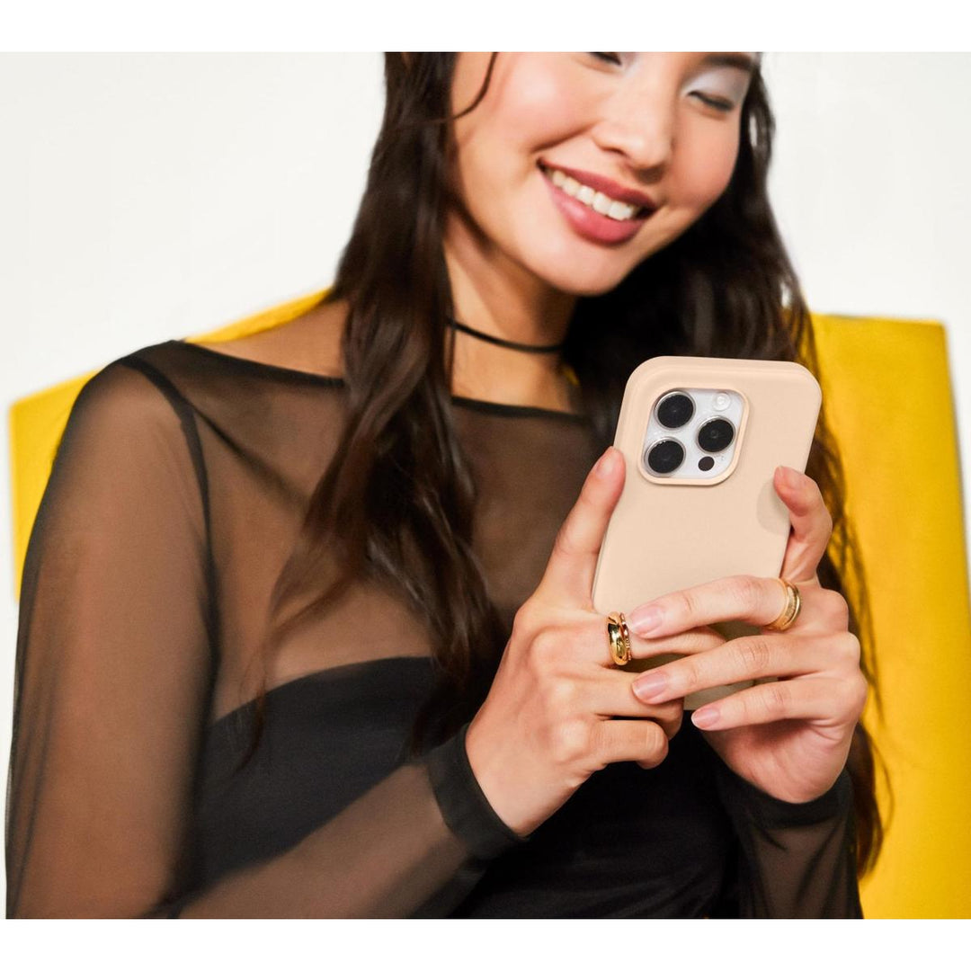 OtterBox Haute Pink MagSafe Case for iPhone 15 Pro Max - DOKUTRONIX