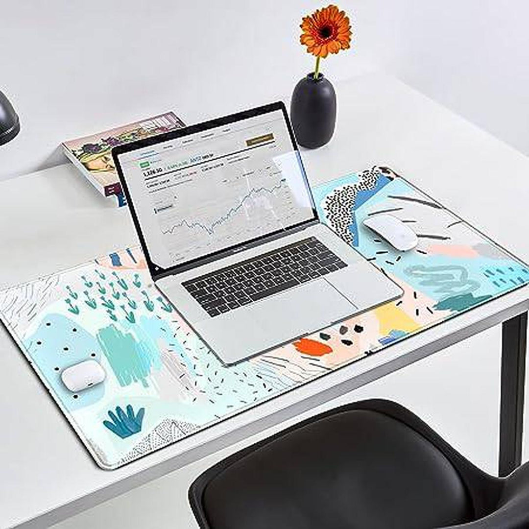 Boho Bloom Desk Pad - DOKUTRONIX
