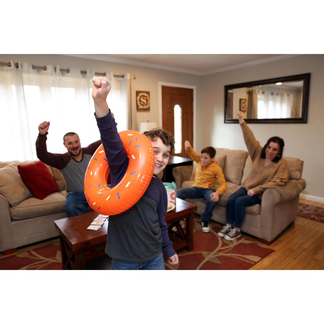 Donut Showdown: Fun Family Game - DOKUTRONIX