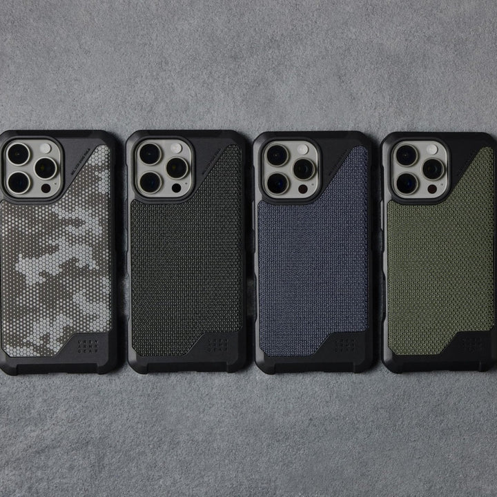 UAG Pathfinder Clear Case for iPhone 16 Plus - DOKUTRONIX