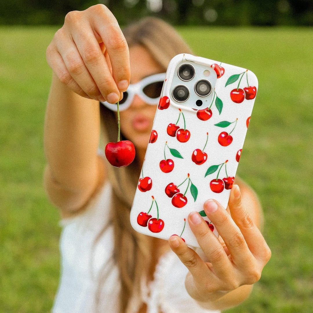 Velvet Caviar Checkered iPhone 16 Plus Case - DOKUTRONIX