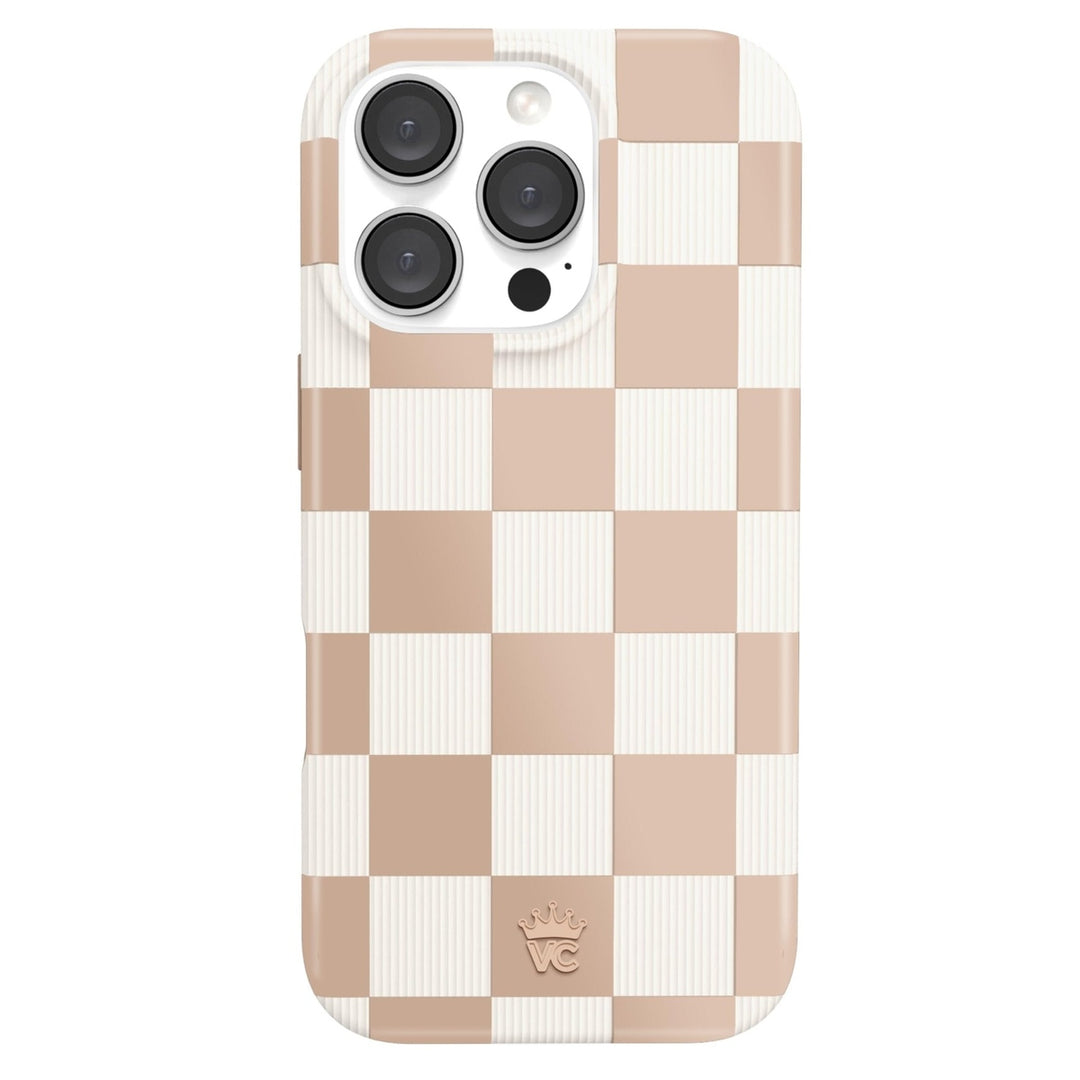 Velvet Caviar Checkered iPhone 16 Plus Case - DOKUTRONIX