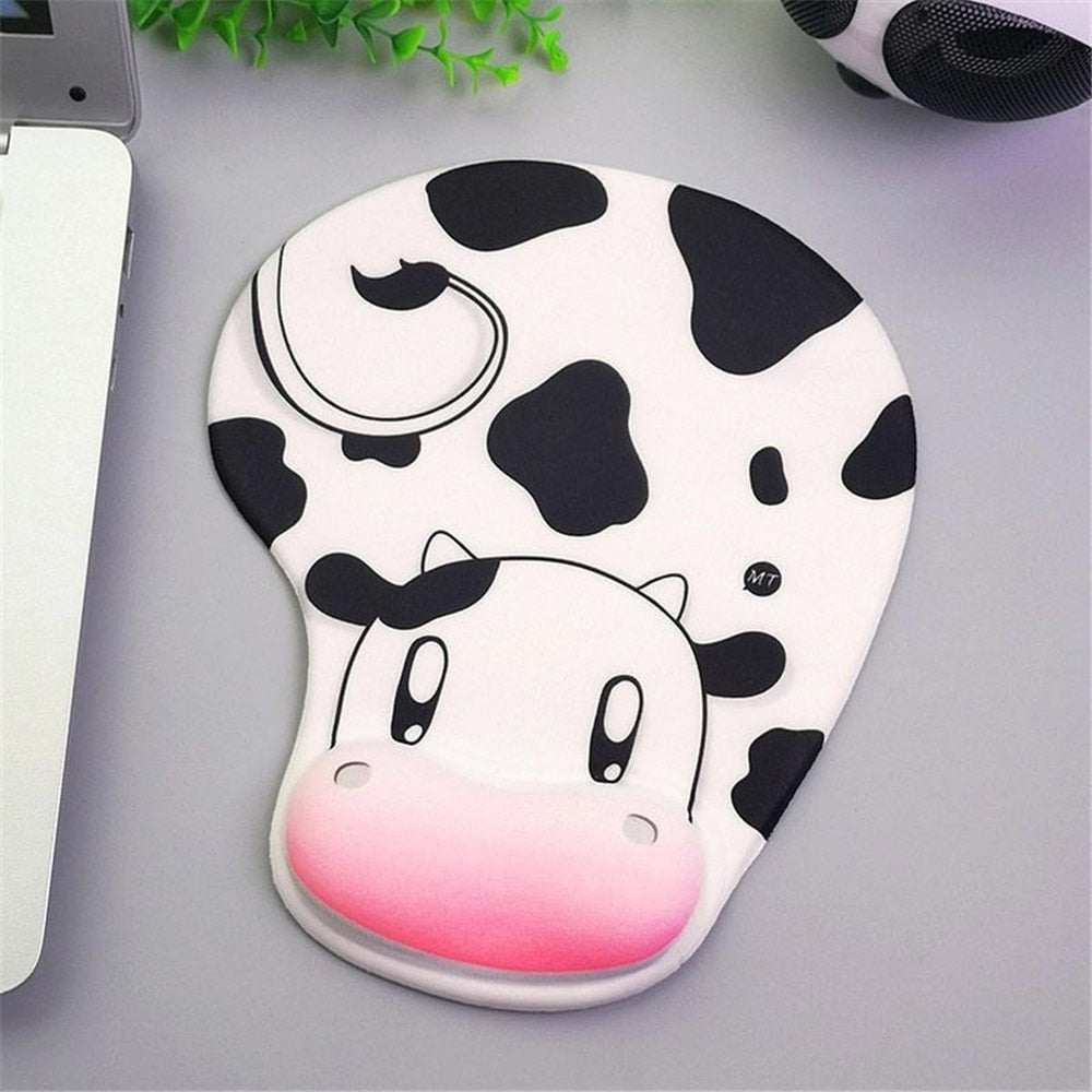 Comfy Cow Cartoon Mouse Pad - DOKUTRONIX